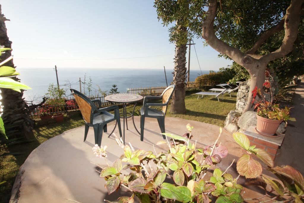 B&B Valentino Coccorino Exterior photo